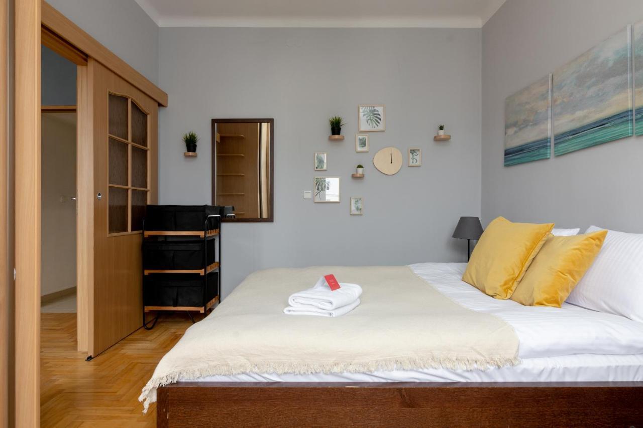 Grojecka Stara Ochota Apartment Варшава Екстериор снимка